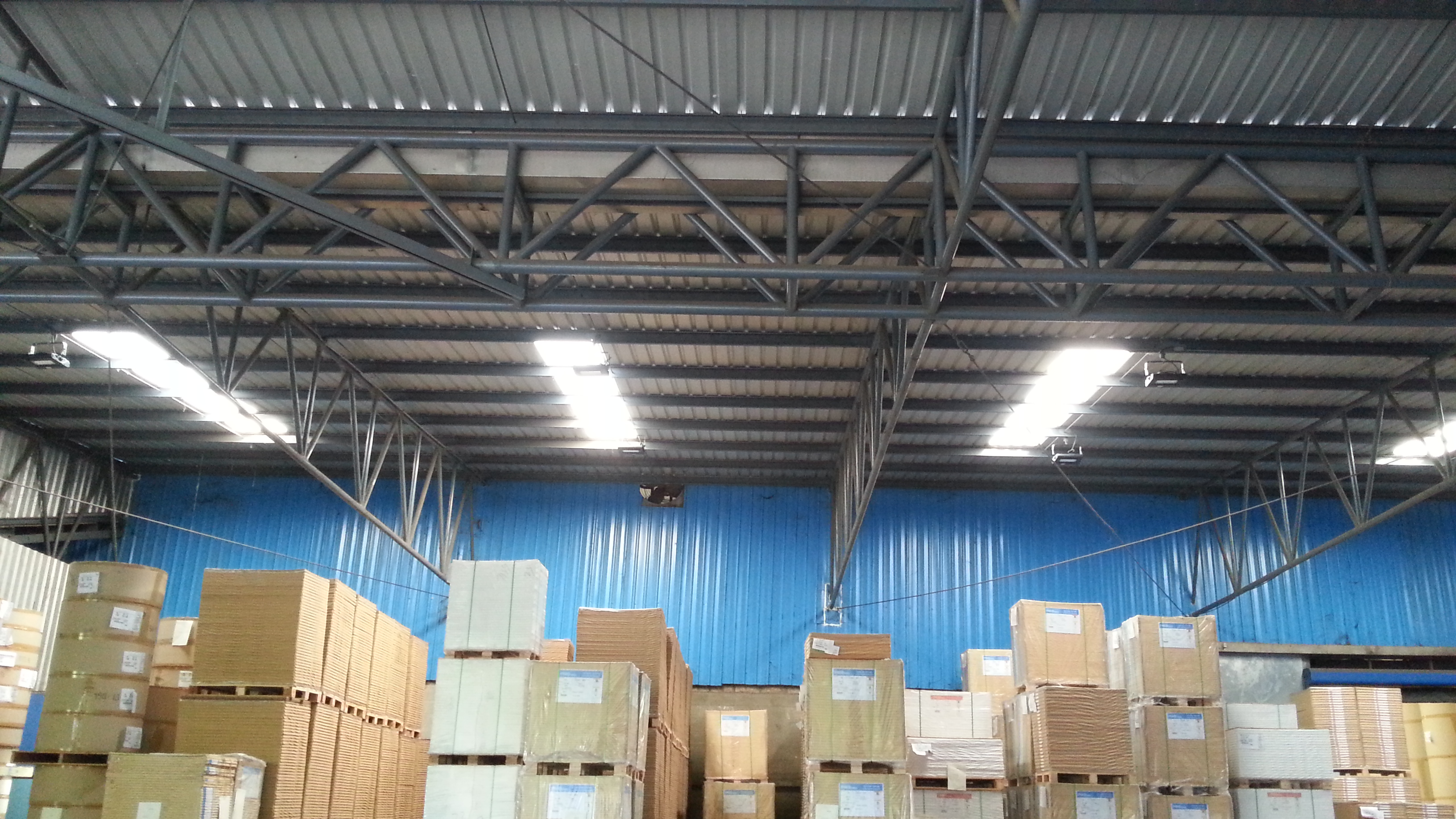 ผลงานการติดตั้งโคมไฮเบย์ LED (LED HIGH BAY) @บริษัทผู้กระดาษ ในจังหวัดราชบุรี