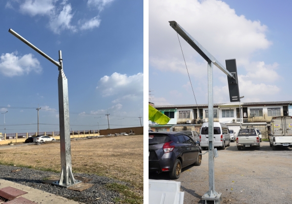 เสาพับได้ เป็นเสาไฟถนนที่ออกแบบพิเศษให้สามารถพับหรือโน้มลงมาได้ทางบริเวณข้อต่อใกล้ฐานของเสา จุดประสงค์เพื่อให้สามารถลดระดับกิ่งโคมและโคมไฟลงมาถึงระดับพื้นดินสำหรับการบำรุงรักษาหรือซ่อมแซม โดยไม่จำเป็นต้องปีนเสาหรือใช้รถกระเช้า เสาลักษณะนี้มักพบในการติดตั้งไฟถนนในพื้นที่ที่การเข้าถึงยาก หรือในบริเวณที่ต้องการความสะดวกและปลอดภัยในการซ่อมบำรุง เช่น เสาไฟส่องทางในตรอกซอยแคบ หรือเสาไฟสวนสาธารณะที่เจ้าหน้าที่สามารถปรับลดระดับลงมาทำงานได้ง่าย   เสาพับได้ชนิดกิ่งเดี่ยวที่นิยมใช้ทั่วไปผลิตจากเหล็กเคลือบสังกะสี (ชุบกัลวาไนซ์) ทั้งต้นเพื่อป้องกันสนิมตลอดอายุการใช้งาน มีความสูงให้เลือกตั้งแต่ประมาณ 4–9 เมตรตามความต้องการในการส่องสว่างของพื้นที่ โดยจุดหมุนบริเวณคอเสาจะมีสลักยึดทำจากสเตนเลสเพื่อความแข็งแรงและไม่เป็นสนิม ส่วนรุ่นที่มีความสูงมาก (เช่น 6 เมตรขึ้นไป) มักติดตั้งชุดรอกและลวดสลิงพร้อมกลไกนิรภัย เพื่อให้การผ่อนเสาลงและดึงเสาขึ้นล็อกทำได้อย่างปลอดภัย ไม่พลิกหรือตกลงมาโดยฉับพลัน ภายในเสามีช่องสำหรับติดตั้งอุปกรณ์ควบคุมไฟฟ้าและมีช่องเซอร์วิสใกล้โคนเสาเพื่อความสะดวกในการดูแลอุปกรณ์ไฟฟ้าต่าง ๆ   วัสดุและมาตรฐาน: เสาพับได้คุณภาพสูงจะใช้เหล็กรีดร้อนกำลังสูง ชุบกัลวาไนซ์มาตรฐาน ASTM เช่นเดียวกับเสาไฟถนนทั่วไป เพื่อให้มั่นใจว่าโครงสร้างเสามีความแข็งแรงและทนทานต่อสภาพอากาศภายนอก ผู้ใช้งานสามารถมั่นใจได้ว่าเสาพับได้ที่ผลิตในประเทศไทยสามารถรองรับโคมไฟถนน LED หรืออุปกรณ์เสริมต่าง ๆ ได้อย่างมั่นคงและมีอายุใช้งานยืนยาว   เสาพับได้ถือเป็นอีกหนึ่งนวัตกรรมการออกแบบของผู้ผลิตไทยที่ช่วยลดความเสี่ยงในการทำงานบนที่สูงและประหยัดเวลาในการบำรุงรักษาระบบไฟฟ้า