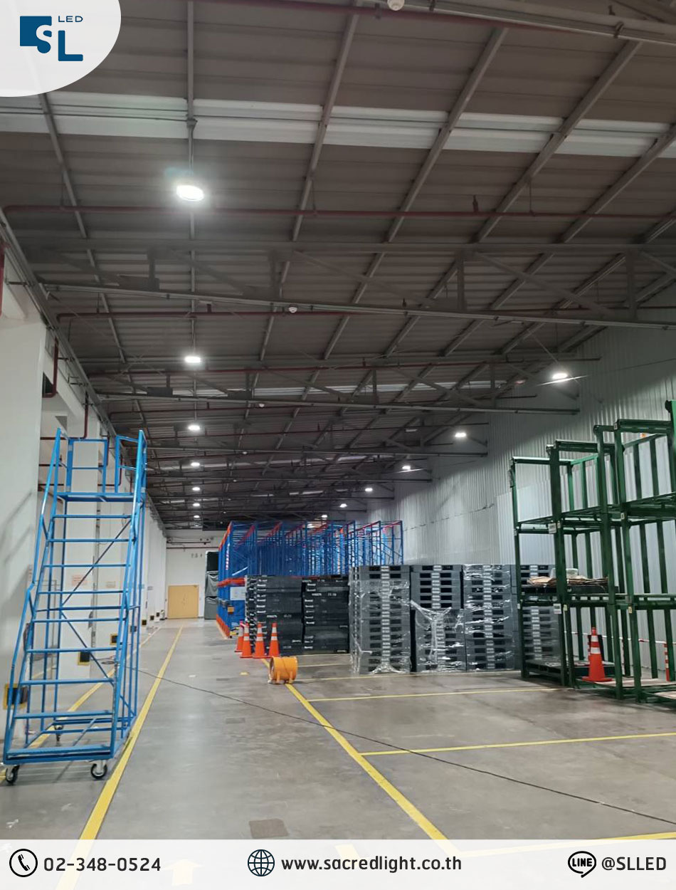 ภาพหลักจากการติดตั้งโคมไฟไฮเบย์ LED รุ่น E7 Series