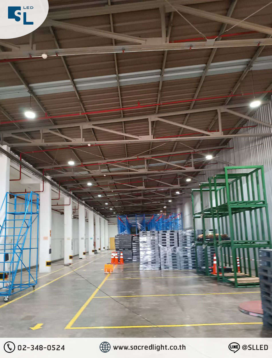 ภาพหลักจากการติดตั้งโคมไฟไฮเบย์ LED รุ่น E7 Series